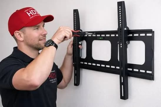 Expert Wall Mounting & Fixture Installation